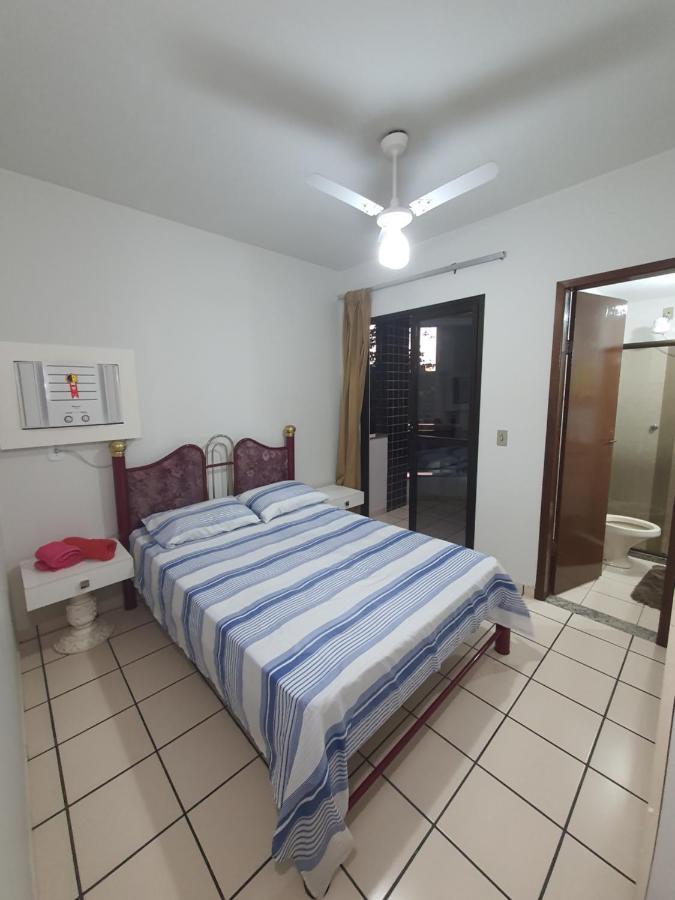 Apartamento Quadra Praia Com Vista Mar Guarapari Luaran gambar